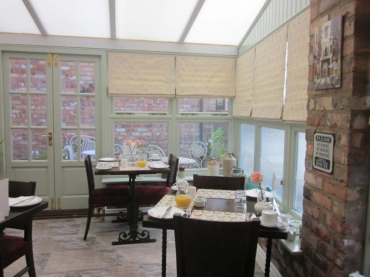 Bowen House Hotel York